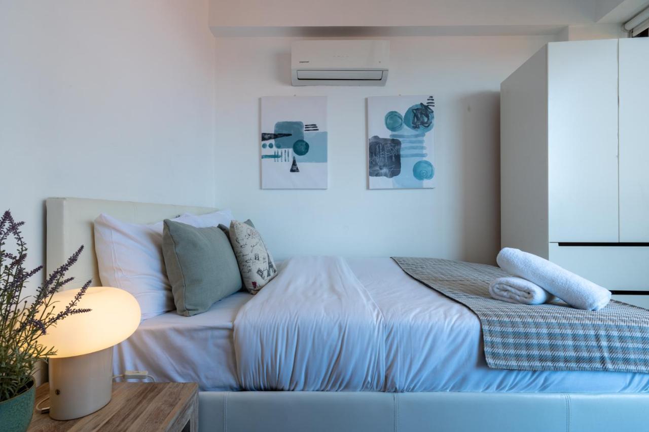 Burst Studio W/ Balcony In Larnaca Exterior foto