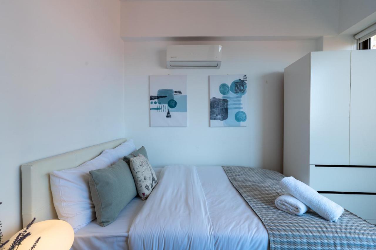 Burst Studio W/ Balcony In Larnaca Exterior foto
